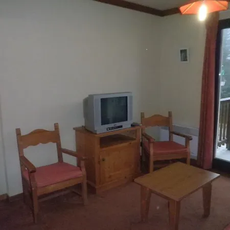 Apartamento Studios Lou' Services Immo *